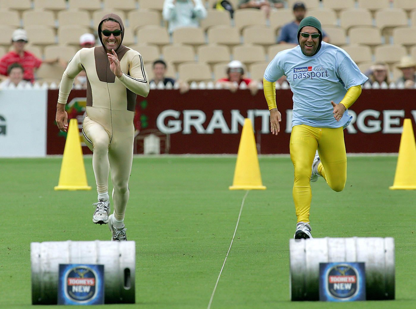 Mark Richardson races Darren Lehmann after the series