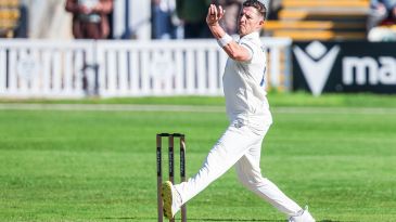 Keith Dudgeon joins Sussex on two-year deal