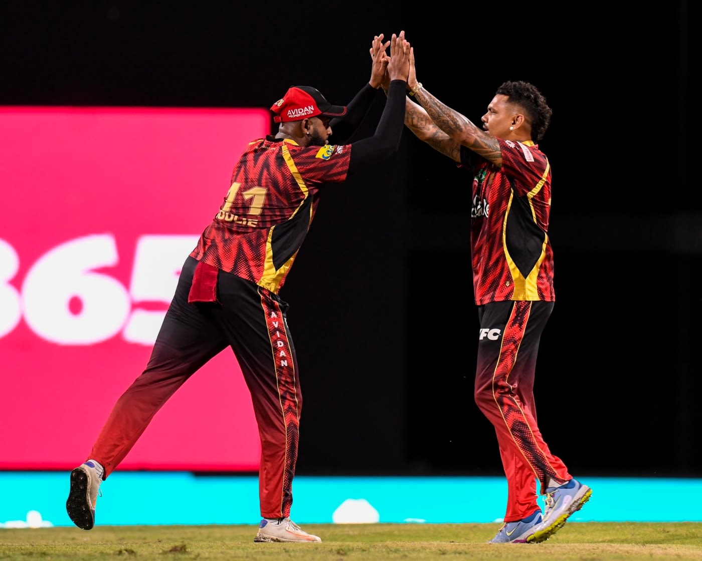 Sunil Narine took three wickets in the powerplay