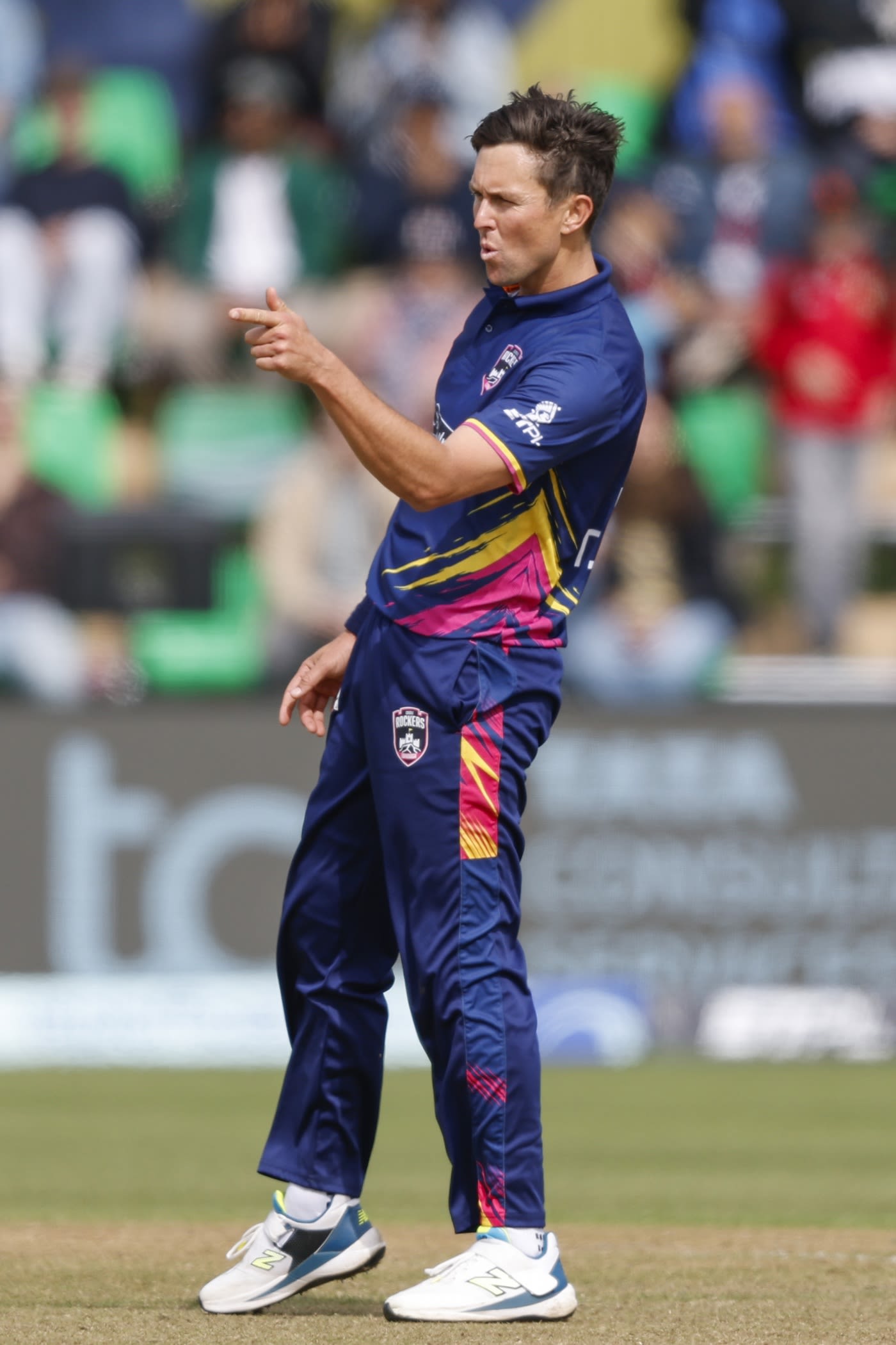 Trent Boult got two late wickets