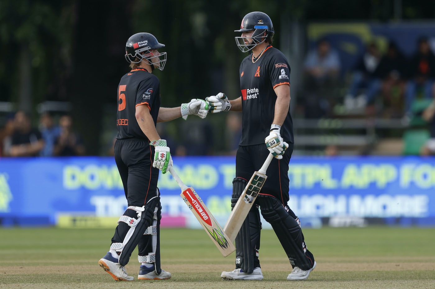 Bas de Leede and Tim David took Amsterdam Flames home