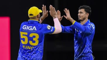 Mujeeb and de Kock star as Tridents end four-match losing streak