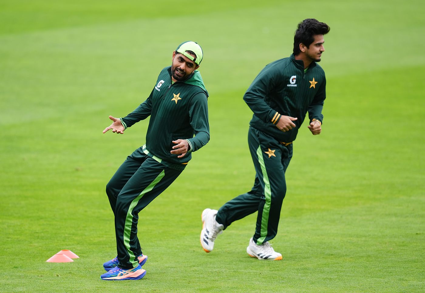 Babar Azam and Saim Ayub take part in warm-ups
