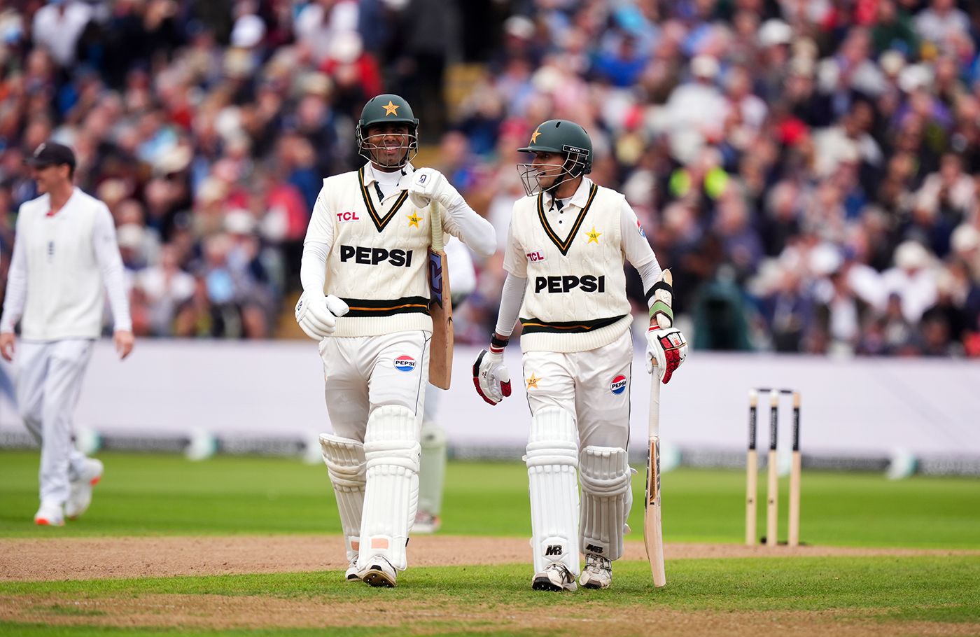 Mohammad Ali and Mohammad Abbas put on the highest stand of the innings