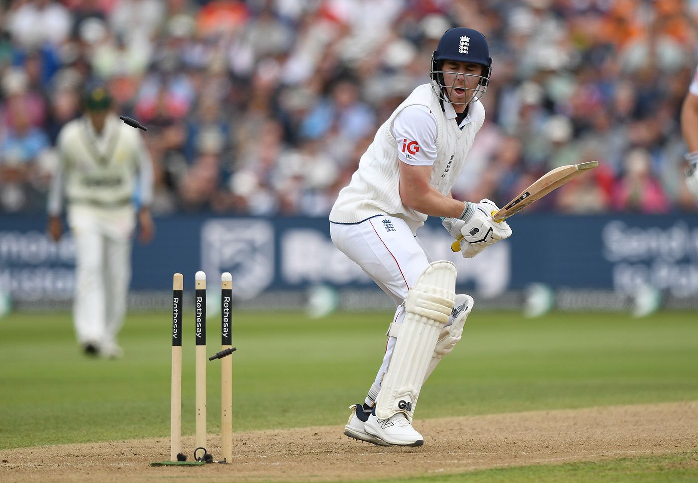 Dan Lawrence looks aghast after chopping on for 65