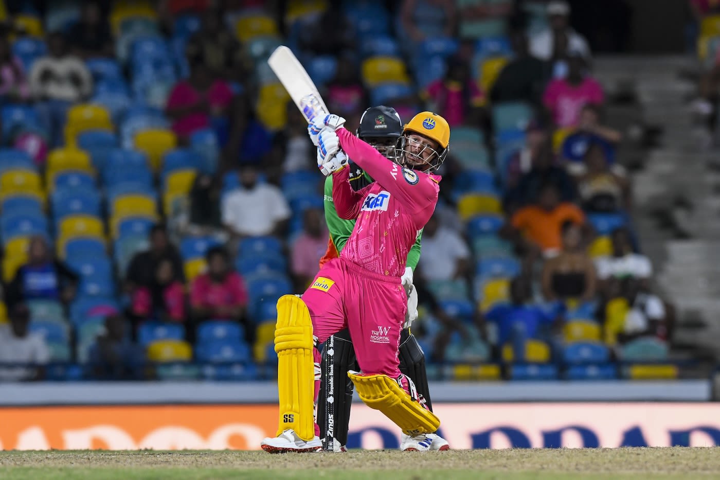 Quinton de Kock held the chase together