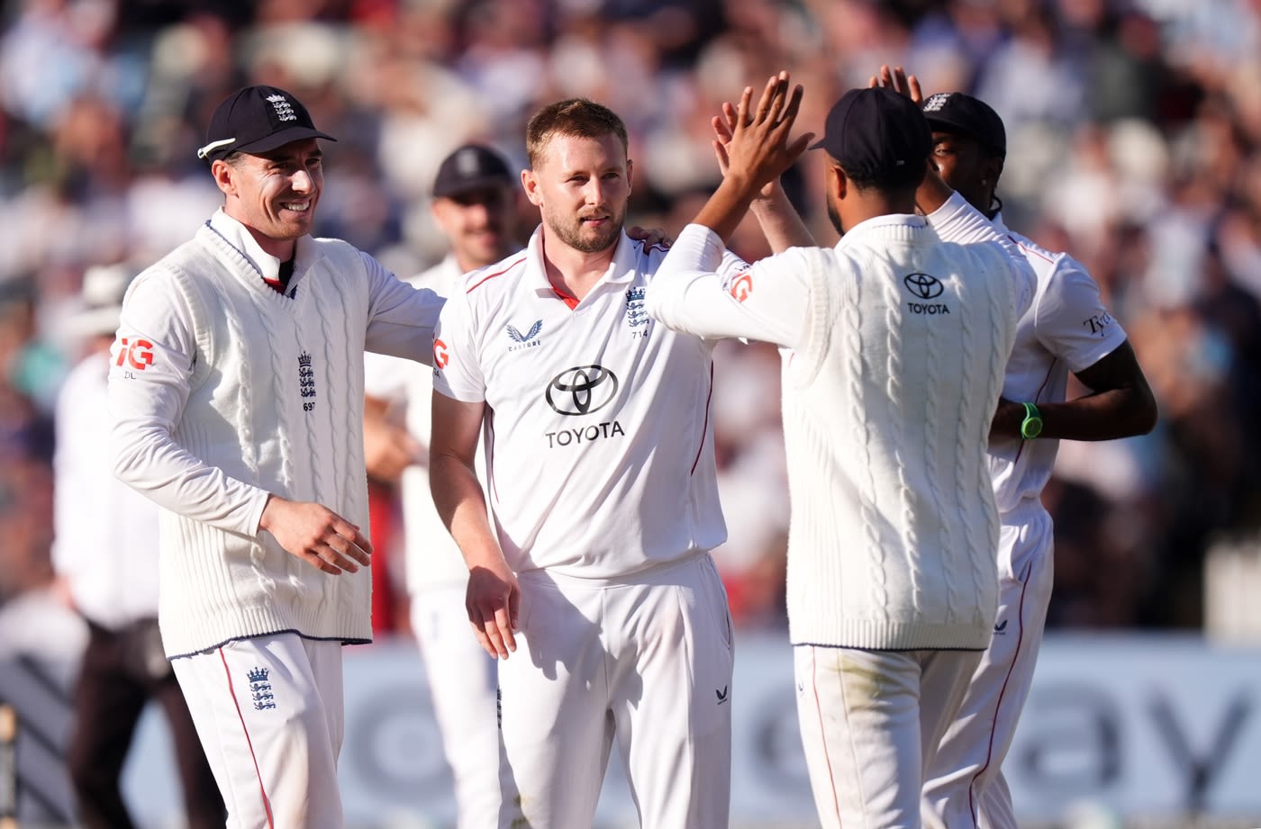 Gus Atkinson picked up three wickets