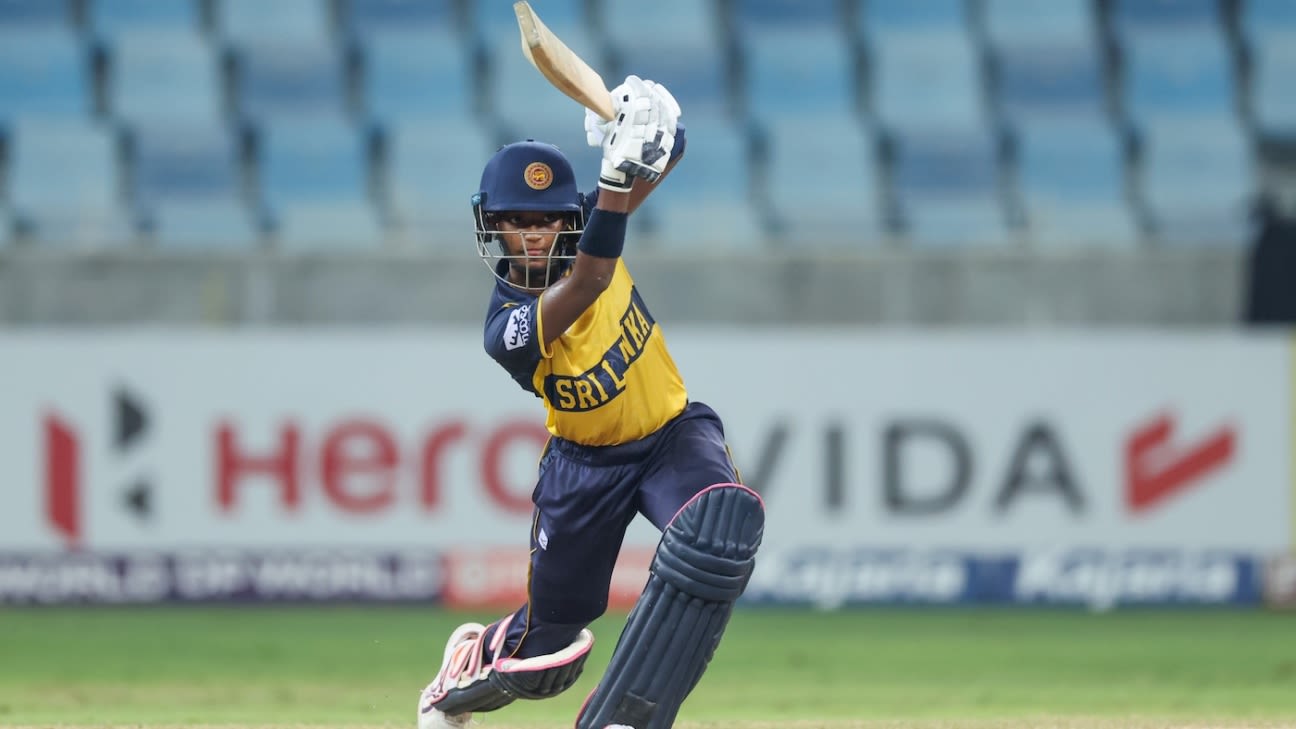 Athapaththu and Dilhari muscle Sri Lanka past Malaysia in mismatch