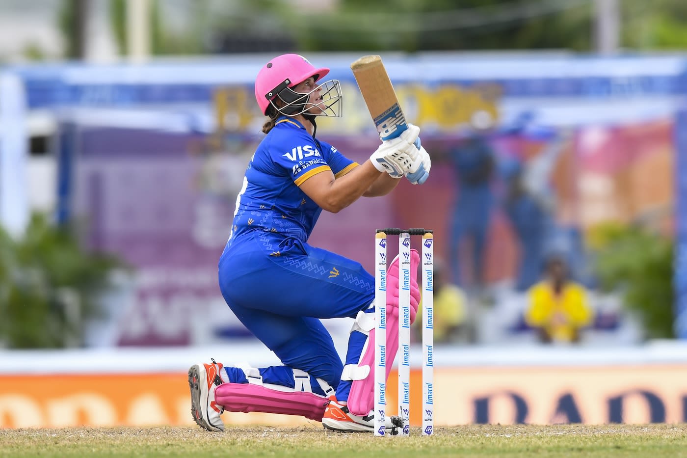 Suzie Bates took out her unorthodox shots again