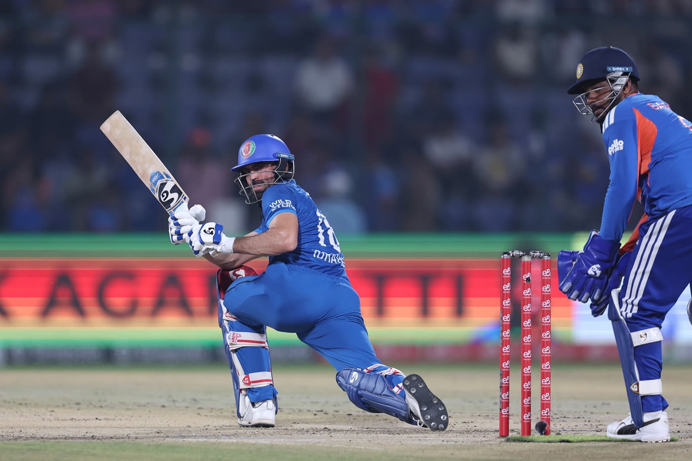 Ibrahim Zadran made 37 off 33