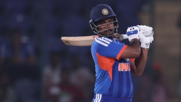 Samson switches on the runs by switching off the outside noise