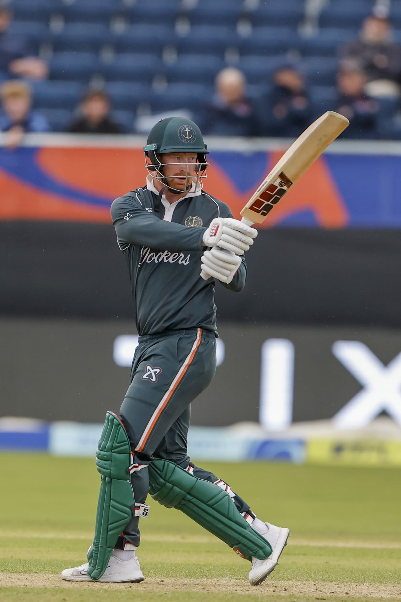 Heinrich Klaasen clubbed 85*