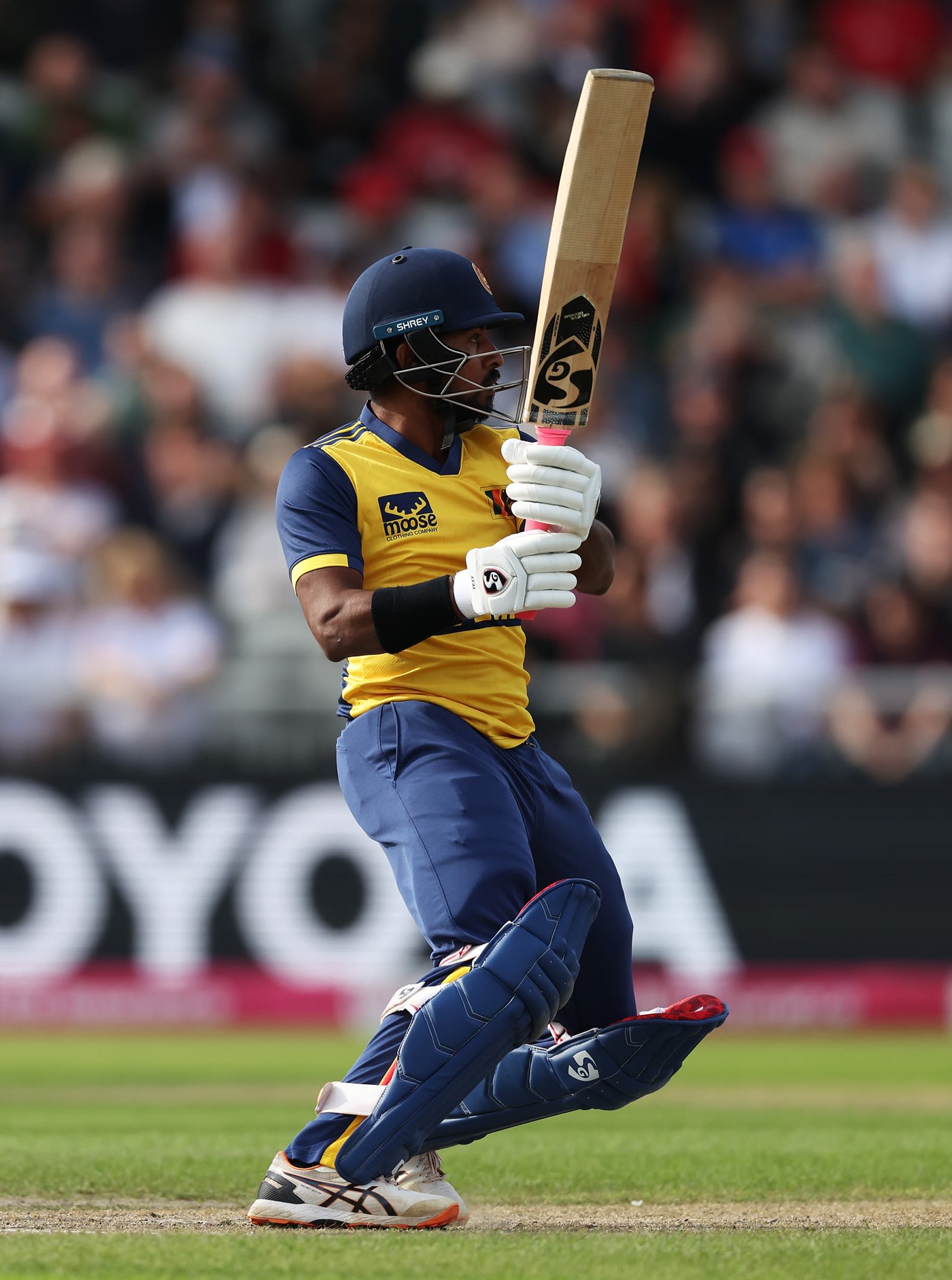 Kamindu Mendis made 35 off 28