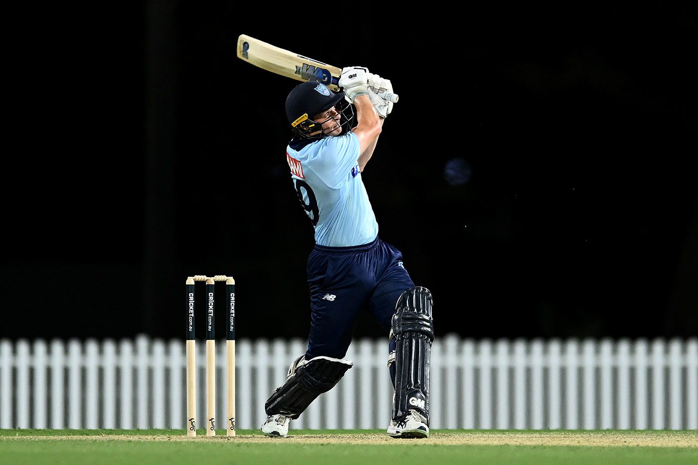 Will Salzmann goes over the leg side