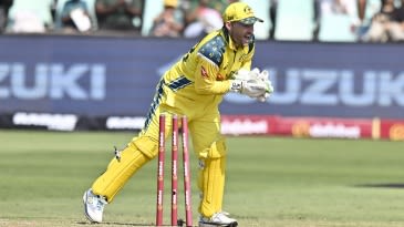 Inglis in doubt for South Africa Tests after fractured finger rules him out of ODIs
