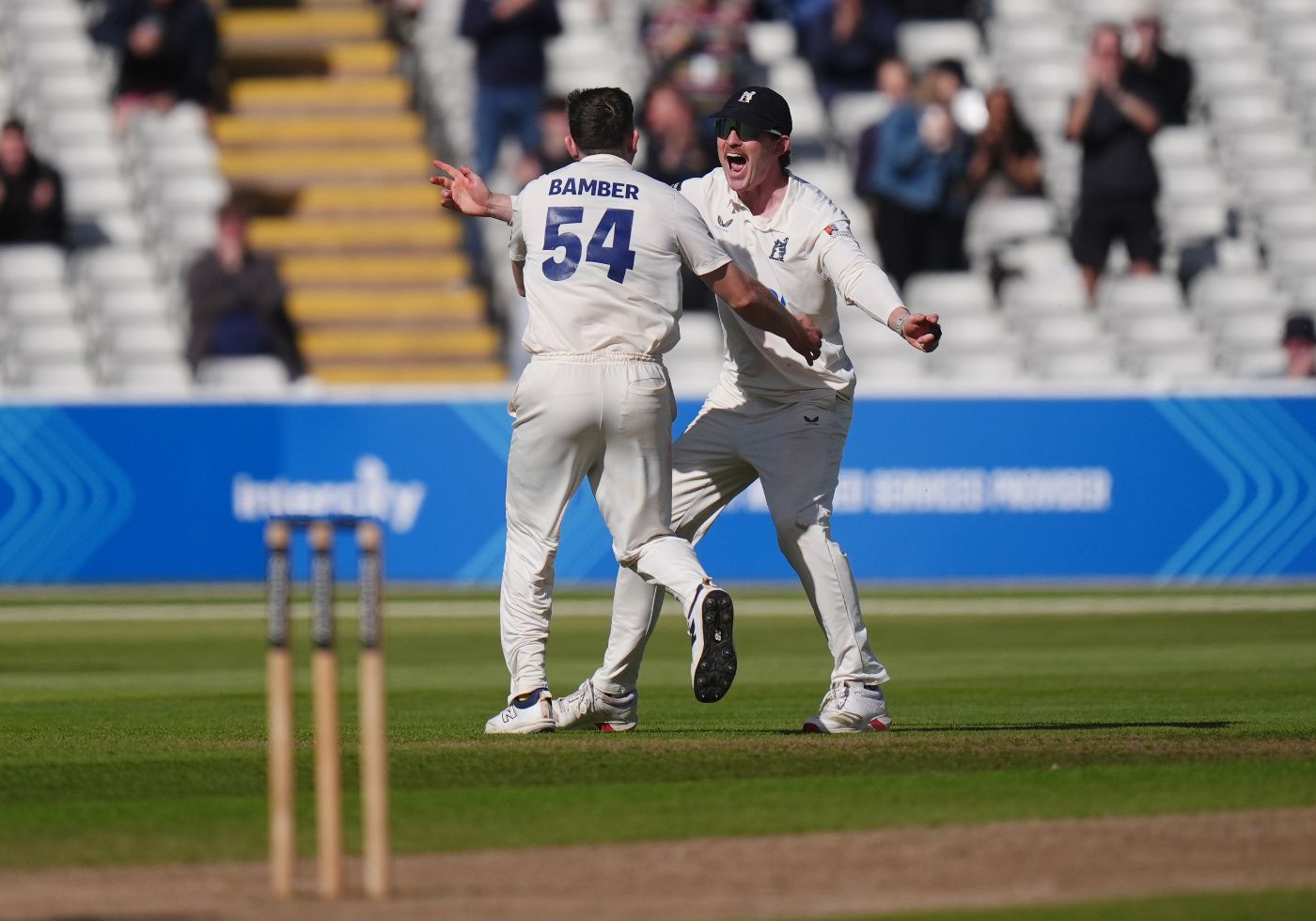 Ethan Bamber claimed the final wicket to spark Warwickshire's celebrations