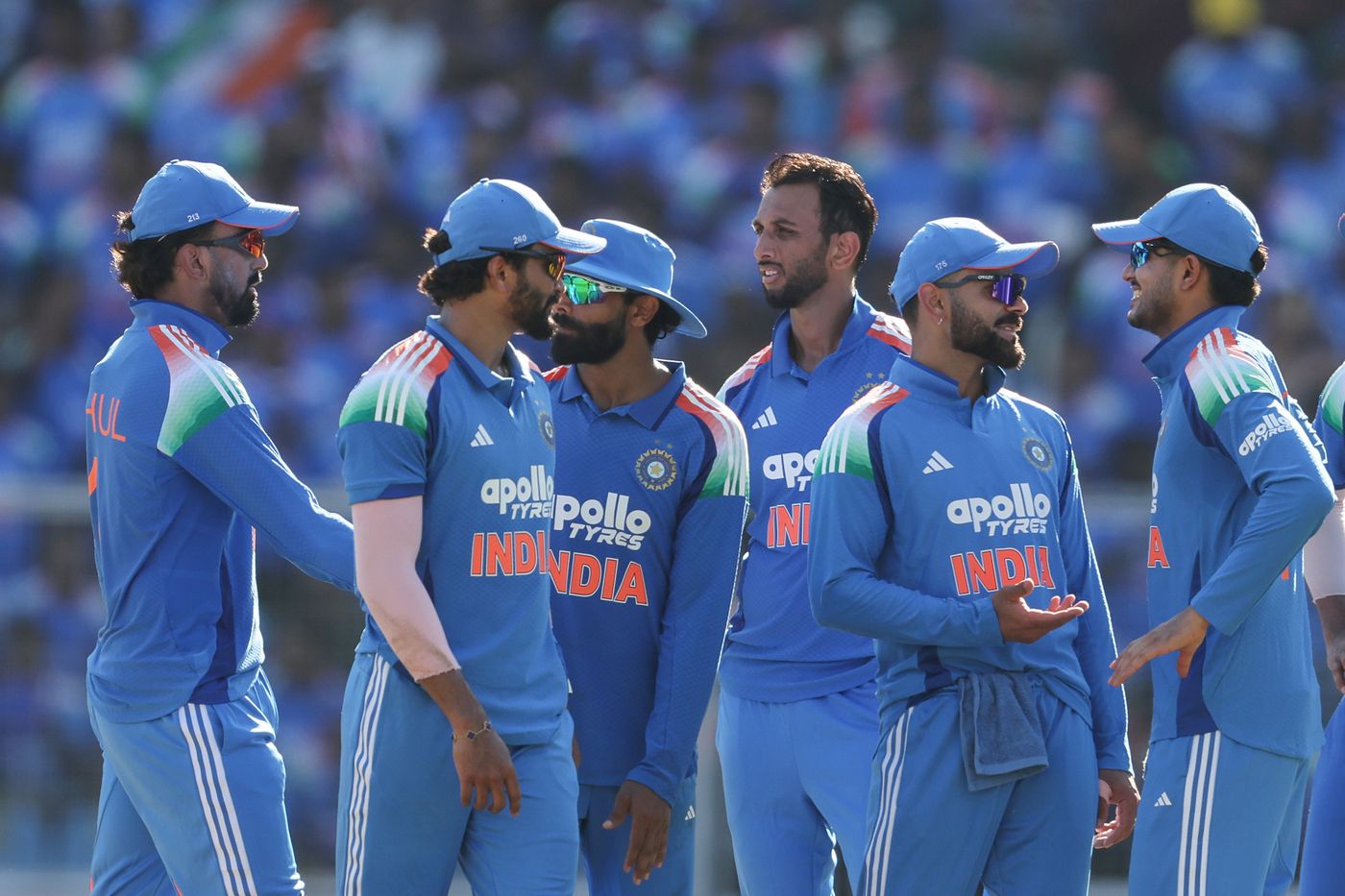 Prasidh Krishna celebrates a wicket with his team-mates