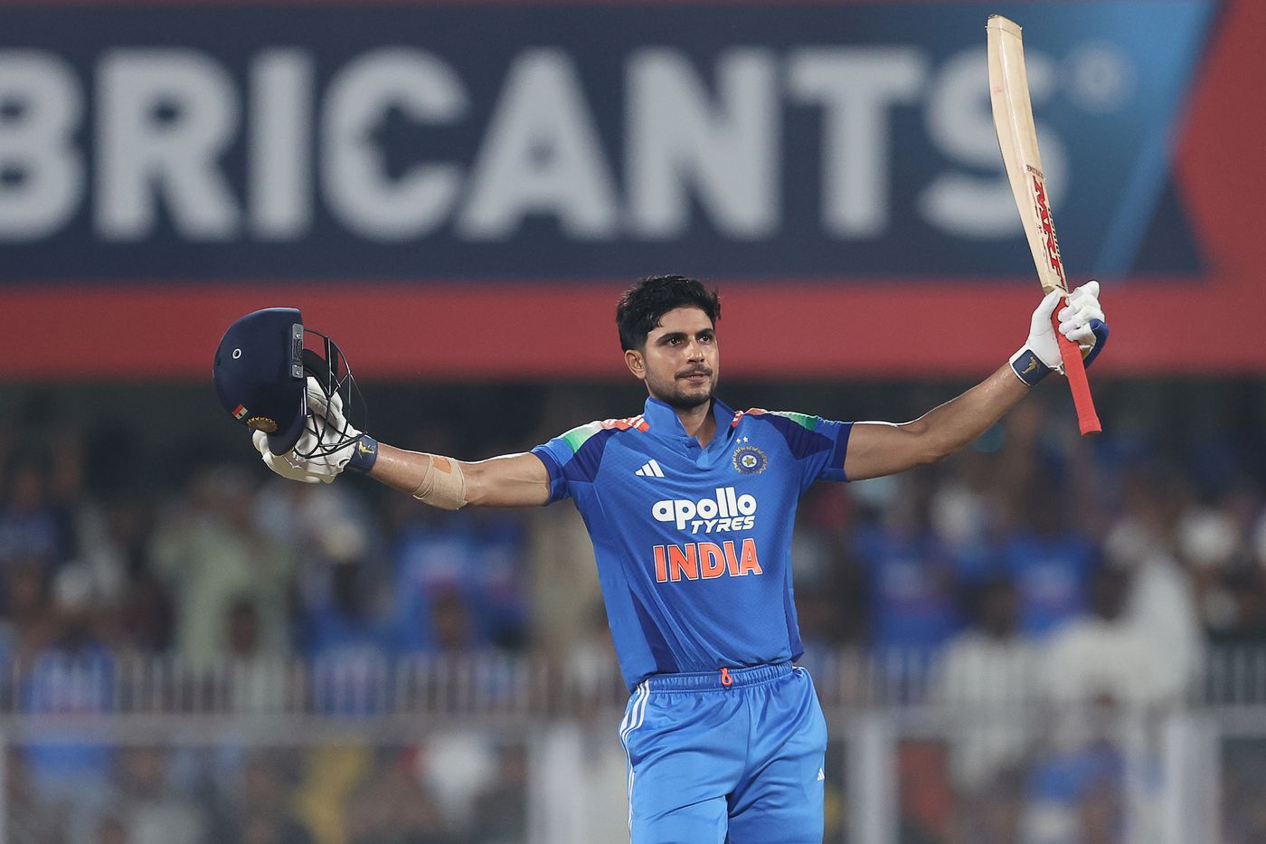 Shubman Gill brought up a 62-ball ton in the chase