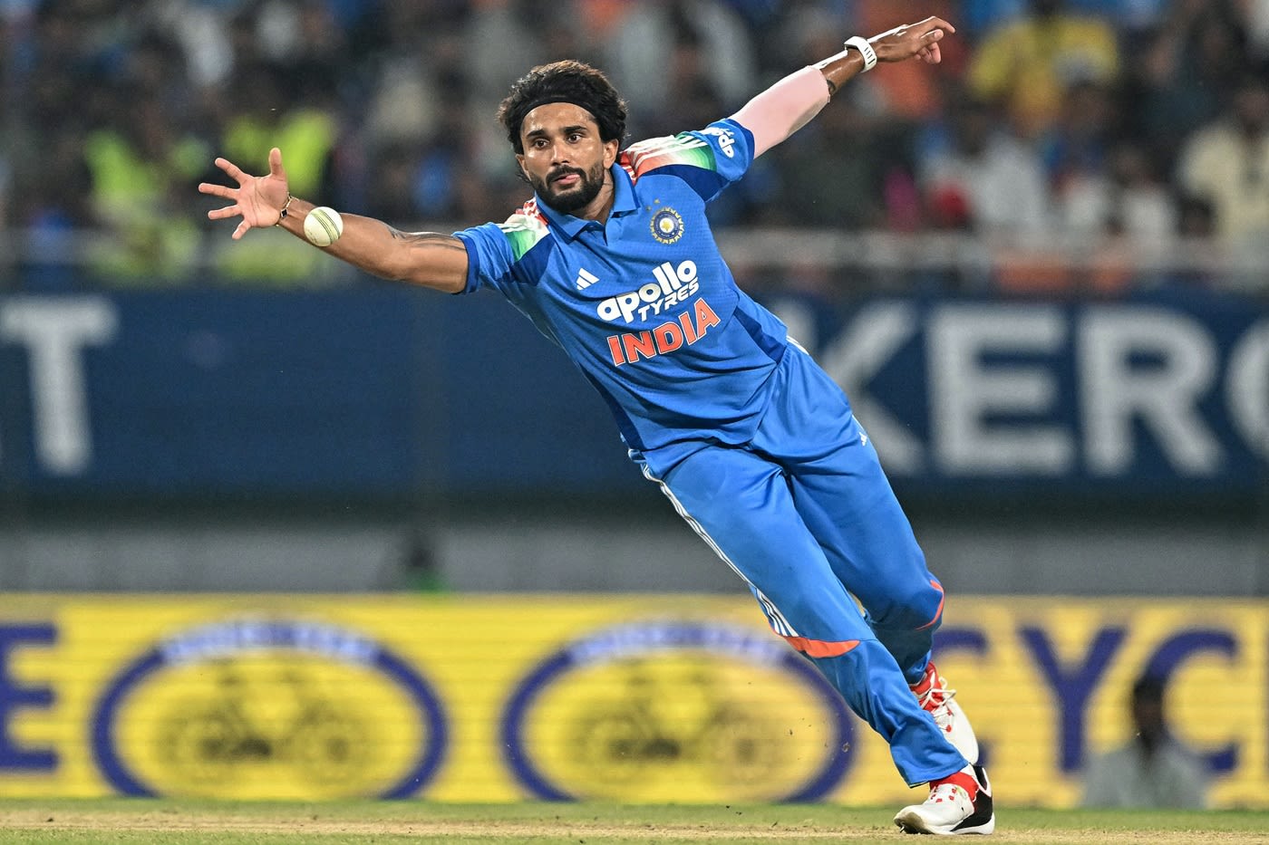 Nitish Kumar Reddy started his spell with a 14-run over