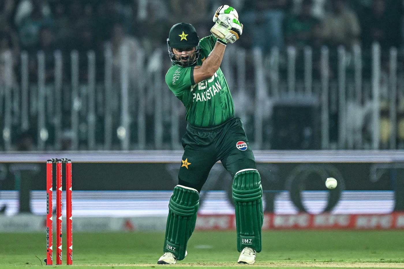 Sahibzada Farhan drives through the covers