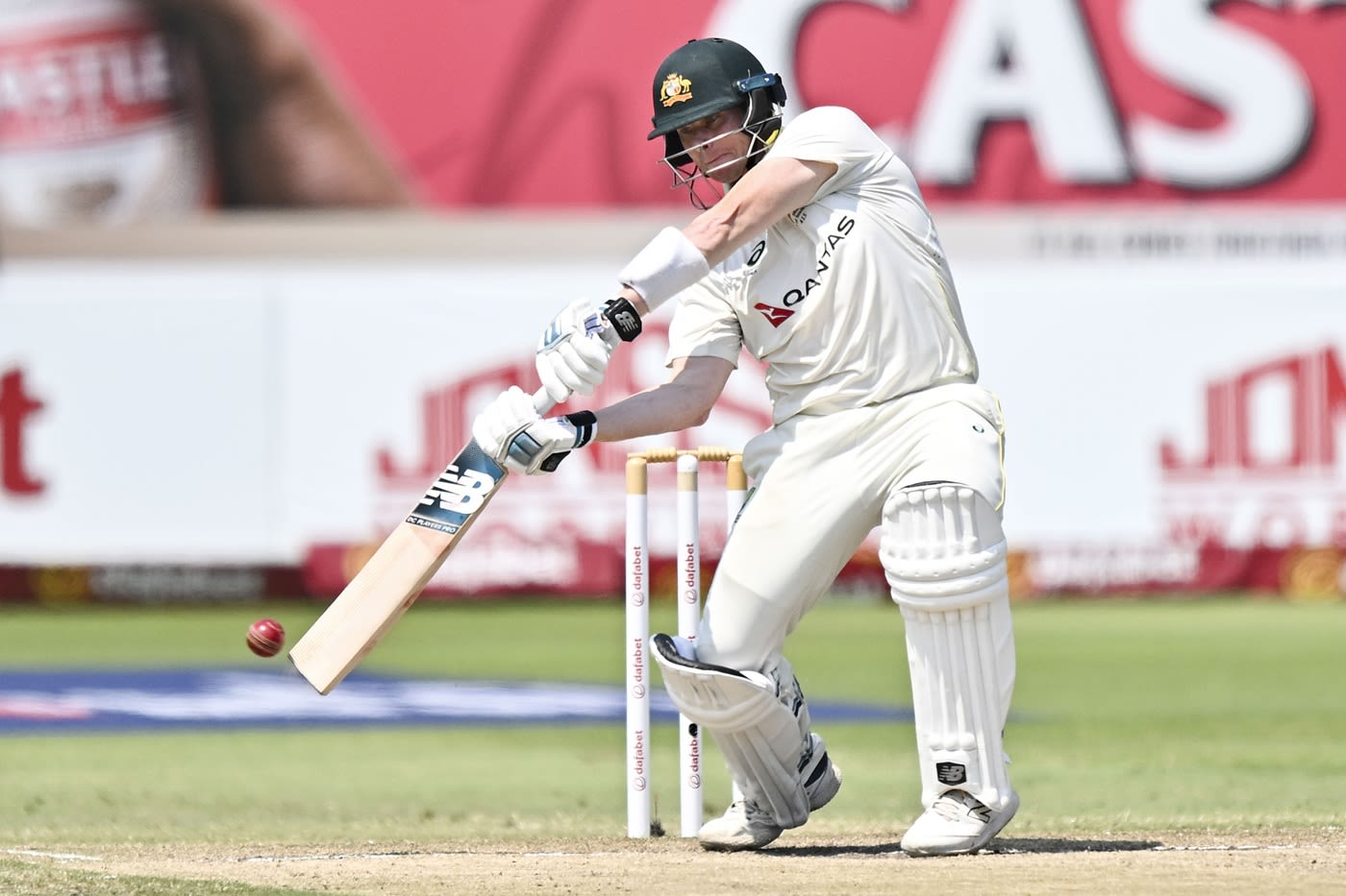 Steven Smith powers one away