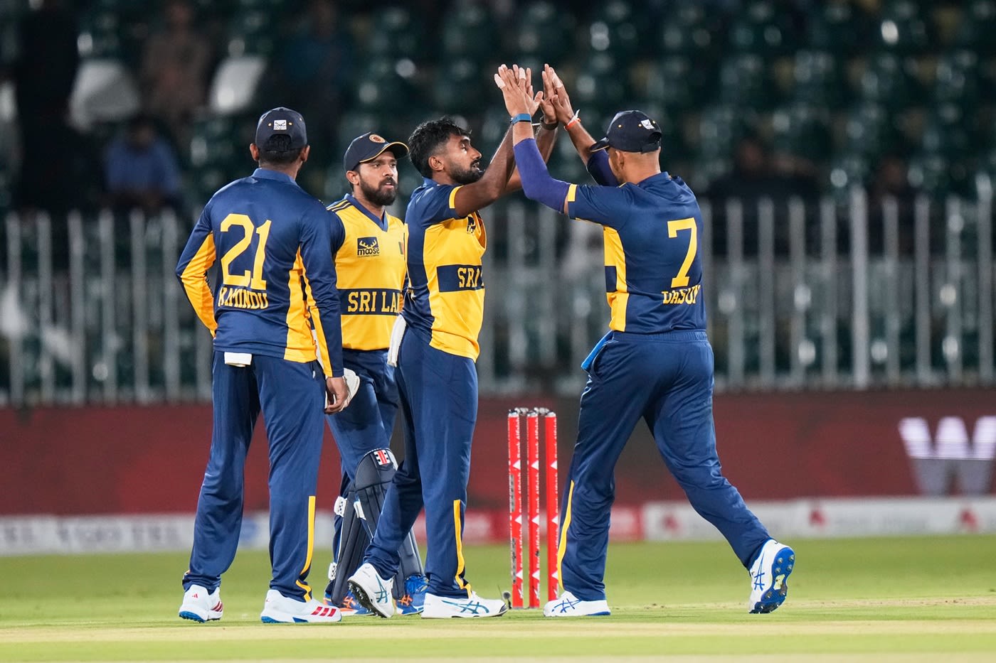 Eshan Malinga struck twice in the powerplay