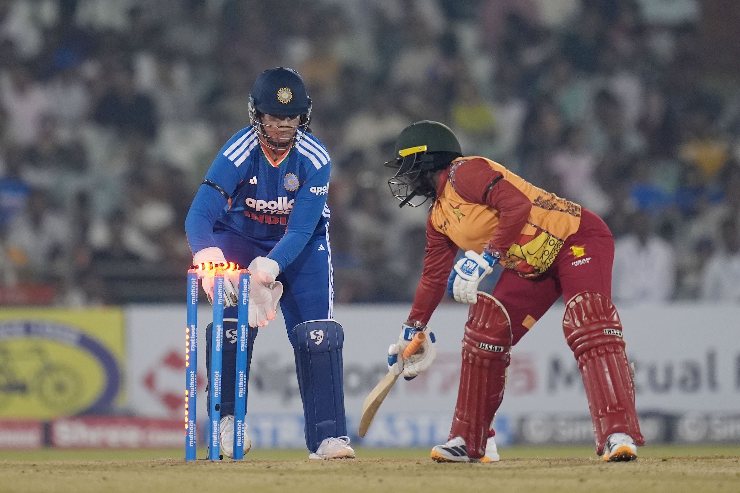 Michelle Mavunga is stumped by Richa Ghosh