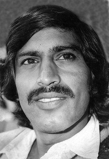Eknath Solkar portrait