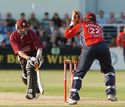 Riki Wessels is stumped by Carl Gazzard
