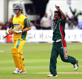 Tapash Baisya celebrates wicket of Adam Gilchrist