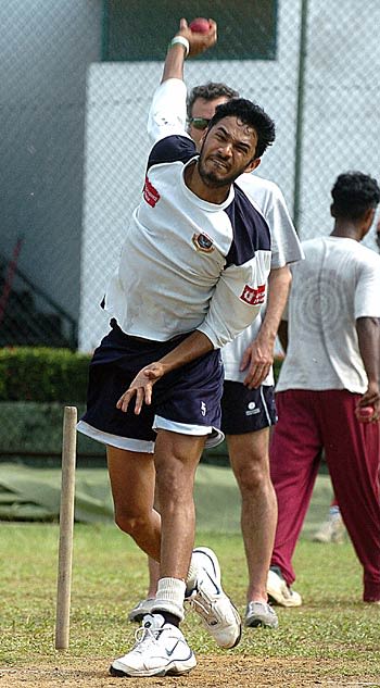 Talha Jubair practises before the second Test against Sri Lanka