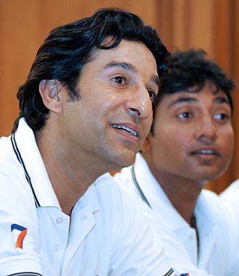 Wasim Akram and Ajay Jadeja take questions