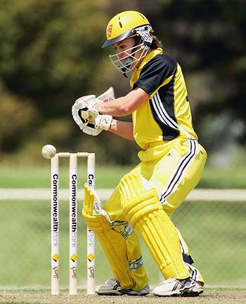 Avril Fahey prepares to late cut