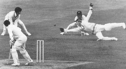 Ken Wadsworth just fails to cling on to a Geoff Boycott edge