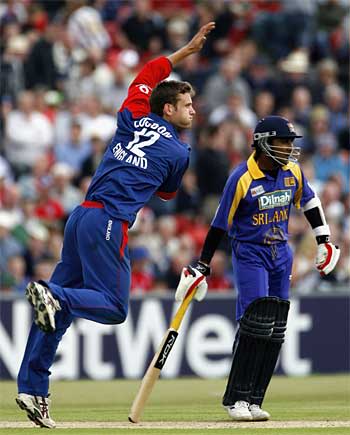 Alex Loudon in action