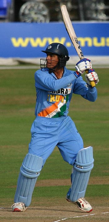 Sumit Sharma holes out to third man
