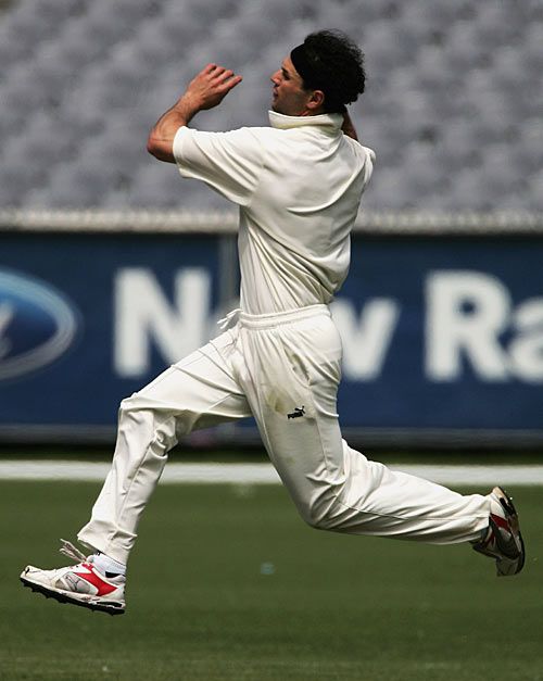Jon Moss roars up to the crease