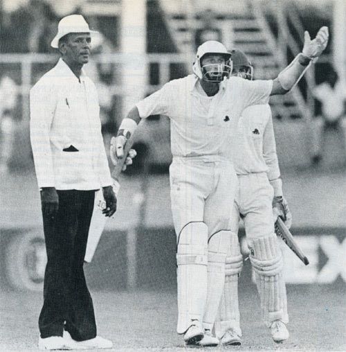 David Capel seeks instructions as to whether he should come in for bad light