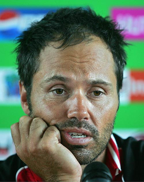 Davison's 'withdrawal' undermines Canada's WC plans