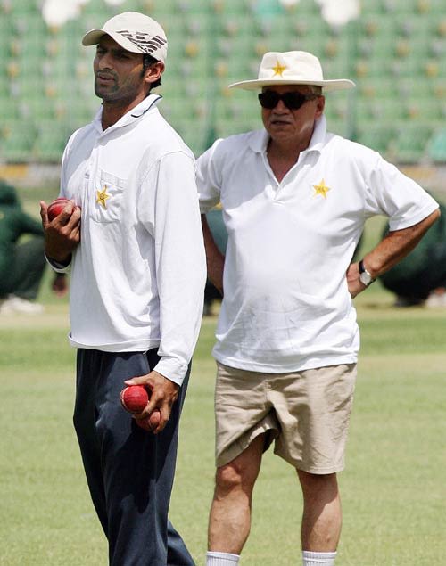 Shoaib Malik and Talat Ali