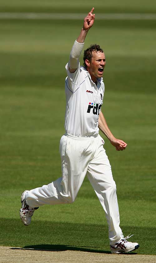 Robin Martin-Jenkins claimed the key wicket of Martin van Jaarsveld