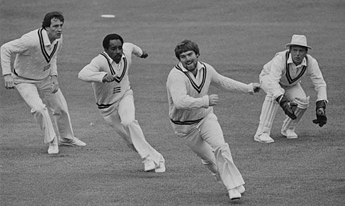John Emburey, Roland Butcher, Mike Gatting and Paul Downton