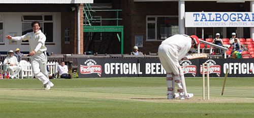 Thinus Fourie removes Sandeep Jyoti's off stump