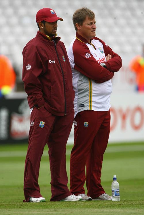 Ramnaresh Sarwan and coach David Moore maintain a keen eye on the practice session on the eve of the second Test.