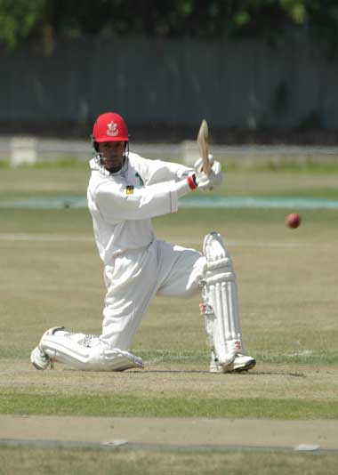 Trevin Bastiampillai drives during his 71