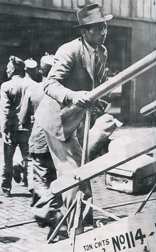 Lala Amarnath boards his ship after being thrown off the 1936 tour