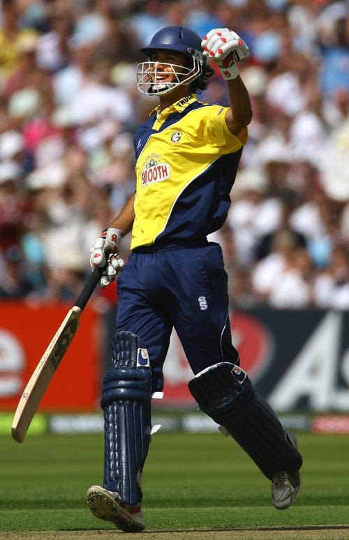 Kadeer Ali applies the finishing touches with the winning runs