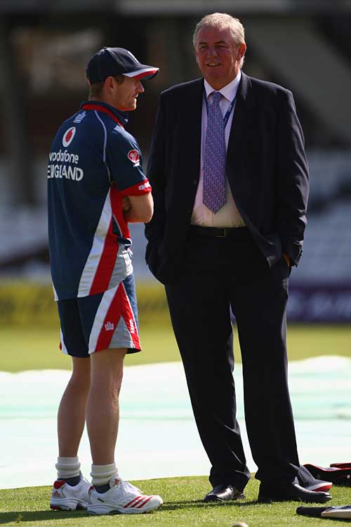 David Graveney chats with Paul Collingwood
