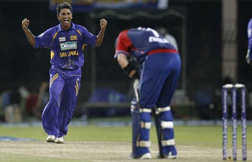 Ian Bell falls to Kaushal Lokuarachchi for 25