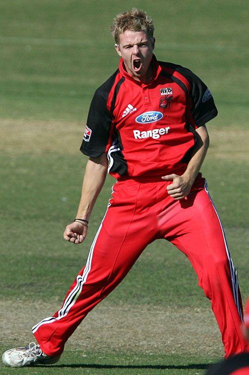 Dan Cullen took 2 for 44 against Victoria